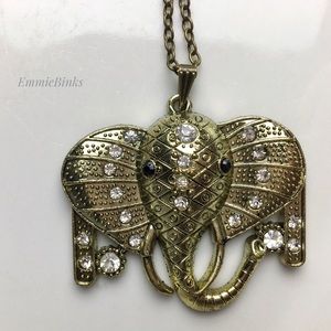 💥3for$28 NWT Rhinestone Elephant Pendant Necklace ~ Goldtone Crystal Accents